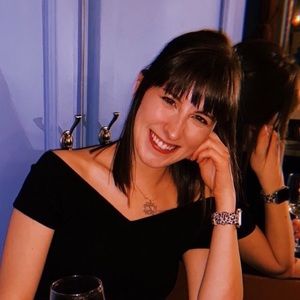 Meet your Posher, Lauren